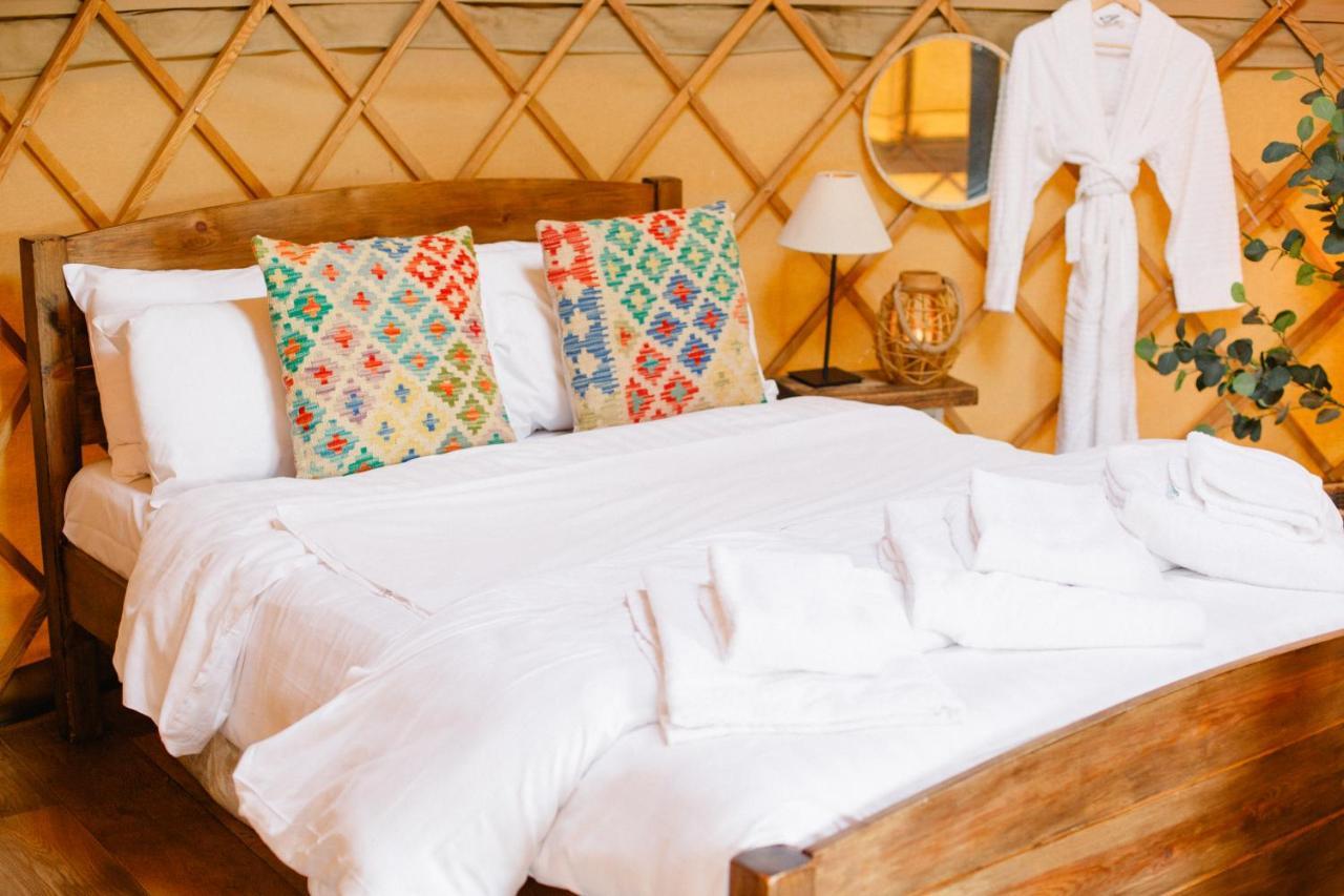 Yurtshire Fountains - Wensley Yurt Villa Ripon Bagian luar foto